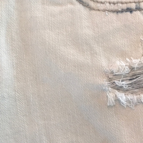 Mossimo High Rise Short Shorts - Picture 3 of 4